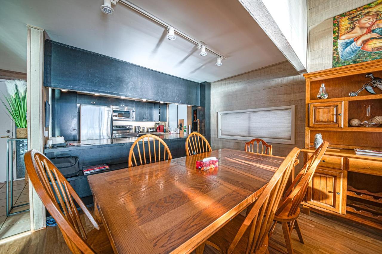 Waterfront Cottage With Superb Coastline Views West Vancouver Eksteriør billede